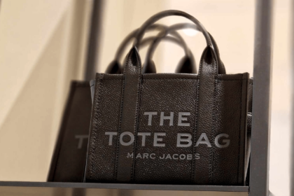 verschil tussen echte en neppe Marc Jacobs tas echtheidskenmerken